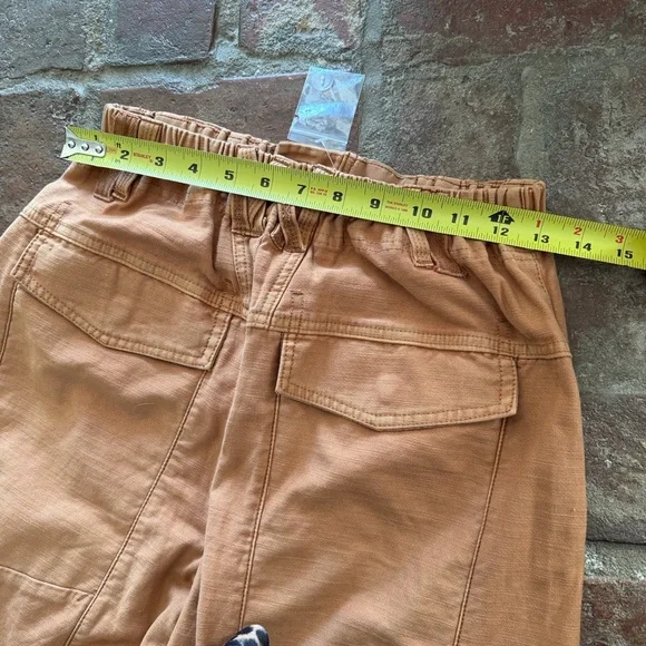 ⭐️NWOT We The Free Everglades Utility pants - Picture 9 of 10